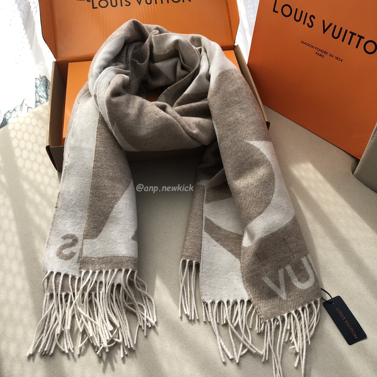 Louis Vuitton Lv Reykjavik Scarf 75x185cm (7) - newkick.vip